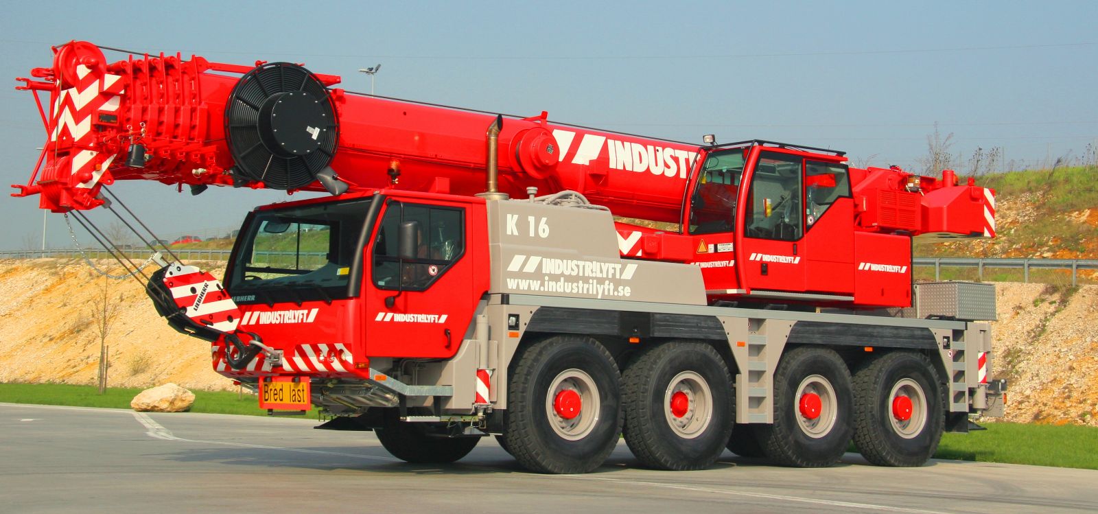 Liebherr LTM 1070-4.1 med radiostyrning